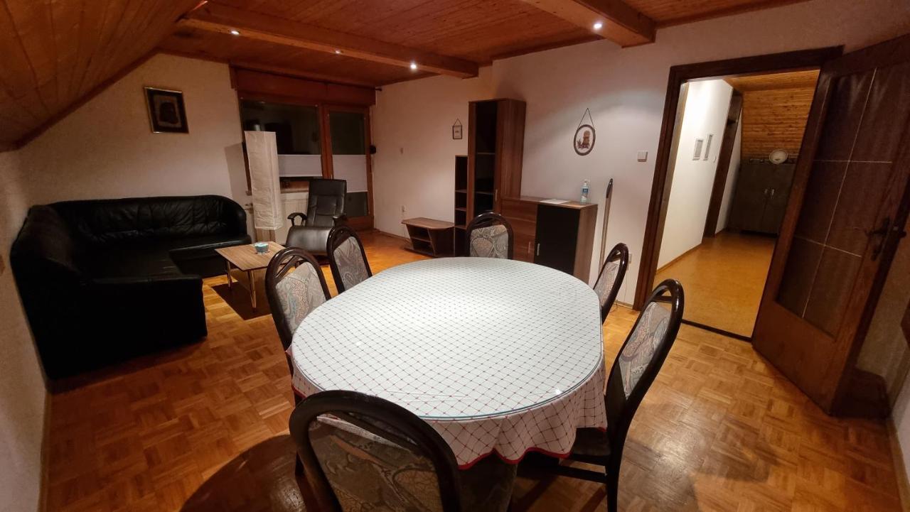 Apartma Ursic Kranjska Gora Esterno foto