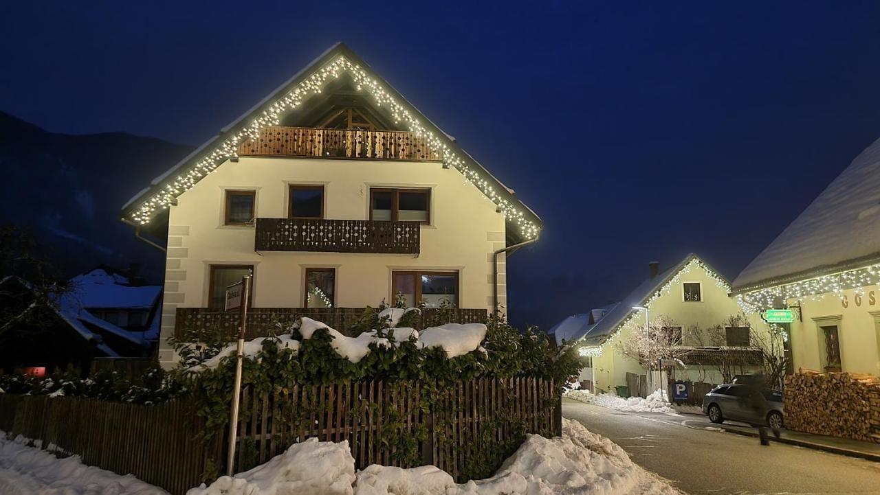 Apartma Ursic Kranjska Gora Esterno foto